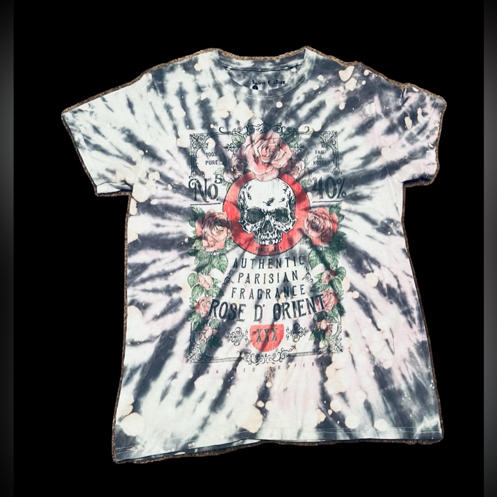 twine & stark factory bleached and distressed tee! Size small
